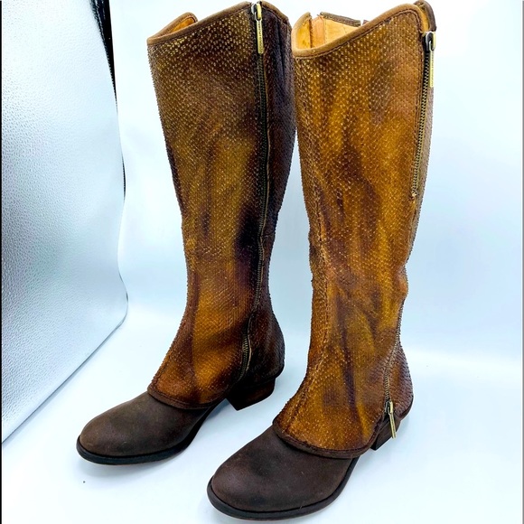 DONALD J PLINER WESTERN COUTURE COLLECTION BOOTS - Picture 4 of 16